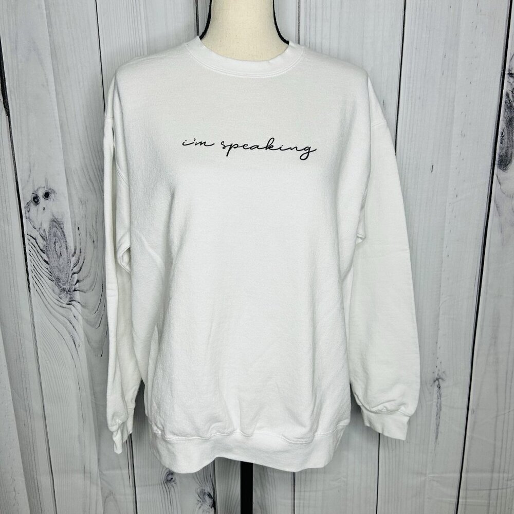 Gildan I’m Speaking Kamala Harris Women’s Sweatshirt Sz Medium White